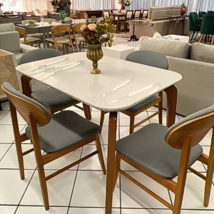 Mesa de Jantar Retangular –  4 cadeiras